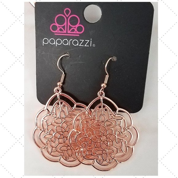 PAPARAZZI Bundle of 4 Bracelet & Copper Earrings - Picture 4 of 5